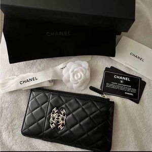 Chanel wallet